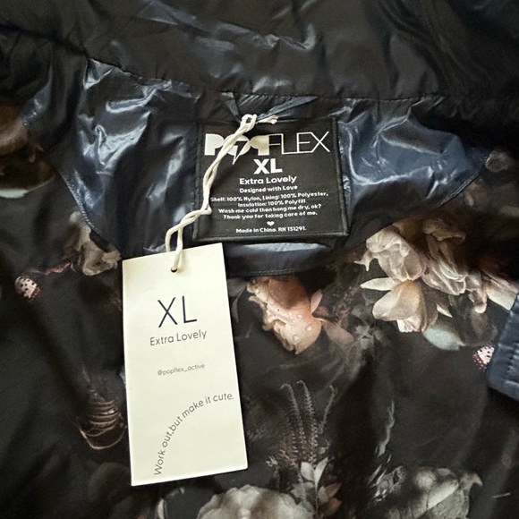 POPFLEX Pearl Peplum Puffer Jacket. New with Tags. Originally $220.00 - Picture 12 of 14